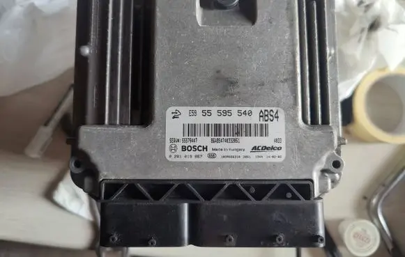Opel Insignia A Engine control unit/module 55595540