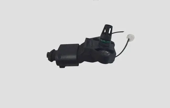 Volkswagen PASSAT B6 Air pressure sensor 0281002401