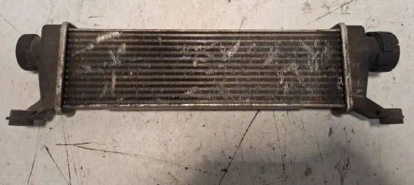 Mercedes-Benz A W168 Intercooler radiator 01009990000 A1685000000 U351190