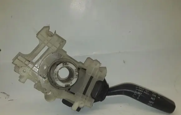 Mazda Premacy Wiper control stalk 17B366