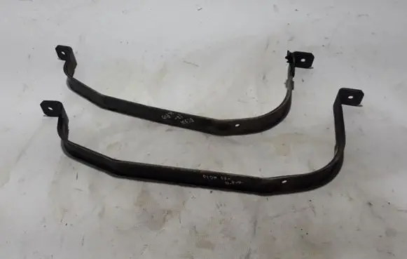 Land Rover Discovery Sport Fuel tank mounting bracket GK729055AA