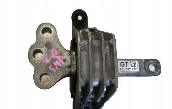 Opel Insignia A Engine mount bracket 22992957