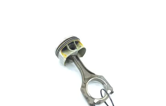BMW 6 F06 Gran coupe Piston with connecting rod 7646892