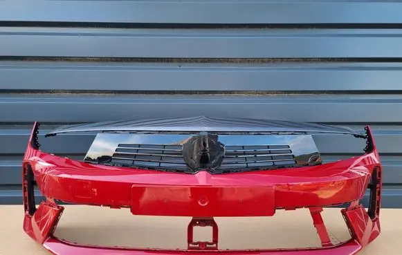 Opel Astra L Front bumper 9839979580