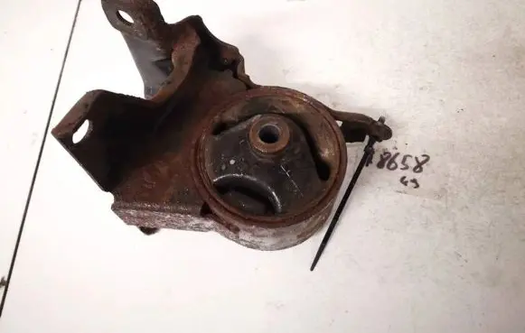 Hyundai Santa Fe Engine mount bracket 2183226180 21832-26180