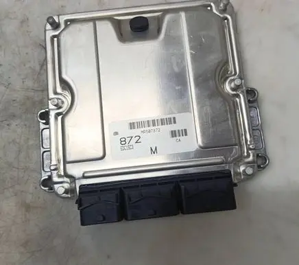 Mitsubishi Space Star Engine control unit/module 0281010438 28FM0207 8200058052