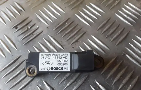 Ford Focus Airbag deployment crash/impact sensor 98AG14B342AD