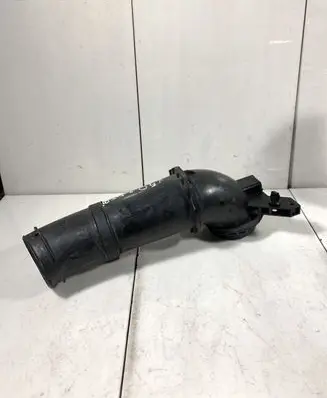 Volvo V50 Air intake duct part 7689484400