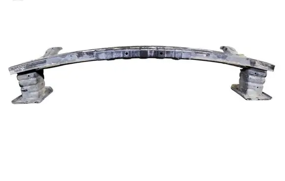 Hyundai i40 Front bumper cross member 20160726 U2001