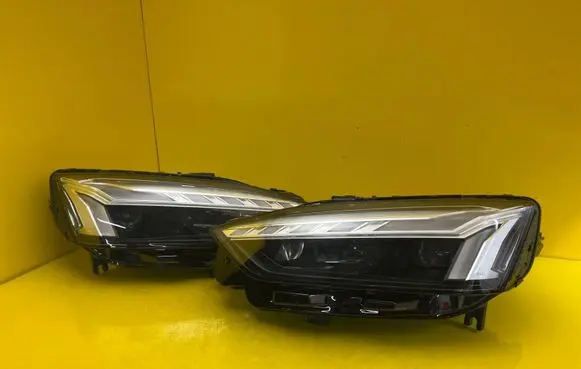 Audi A5 Headlight/headlamp 8W69410408W6941039