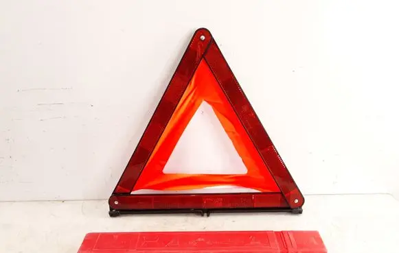 BMW X5 E53 Emergency warning sign 27R033029