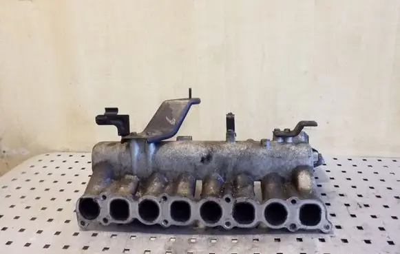 KIA Sorento Intake manifold
