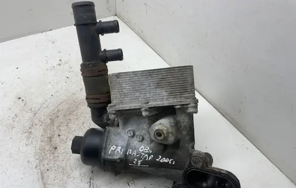 Nissan Primastar Oil filter mounting bracket