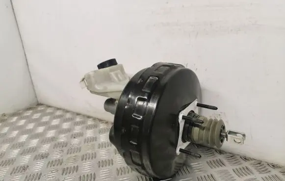 Volvo S80 Brake booster P31274701