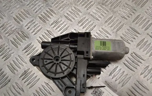 Jeep Grand Cherokee Rear door window regulator motor 931403103
