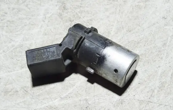 Audi A4 S4 B6 8E 8H Parking PDC sensor 4B0919275B