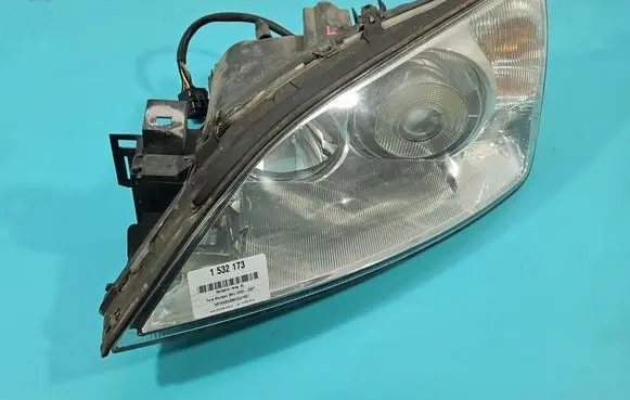 Ford Mondeo Mk III Headlight/headlamp 0301174271 IMPRK1532173