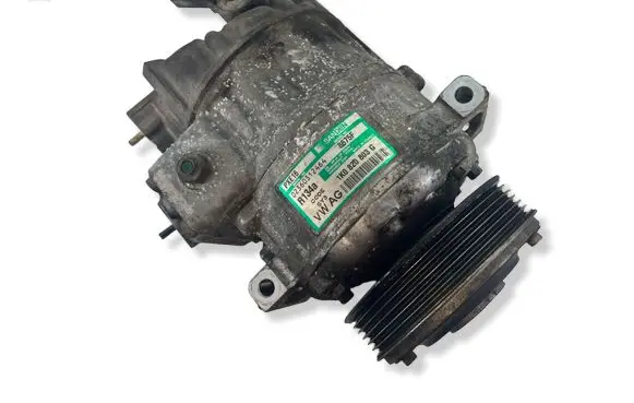 Volkswagen PASSAT B6 Air conditioning (A/C) compressor (pump) 1K0820803G