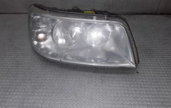 Volkswagen Transporter - Caravelle T5 Headlight/headlamp 7H1941016L