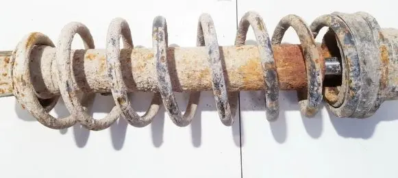 Volkswagen Golf III Rear coil spring