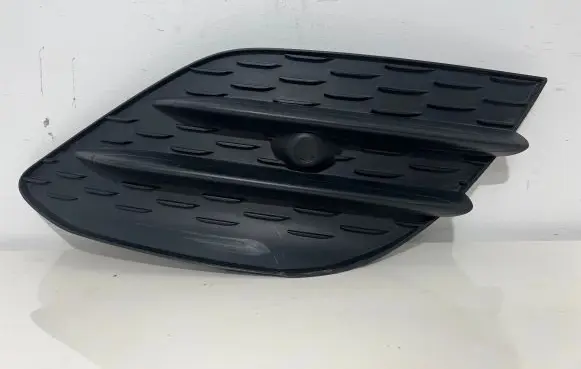 Mercedes-Benz CLA C118 X118 Front bumper lower grill A1188854401