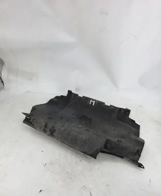 BMW 7 E32 Intercooler air guide/duct channel 1938227