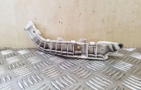 KIA Soul Rear bumper mounting bracket