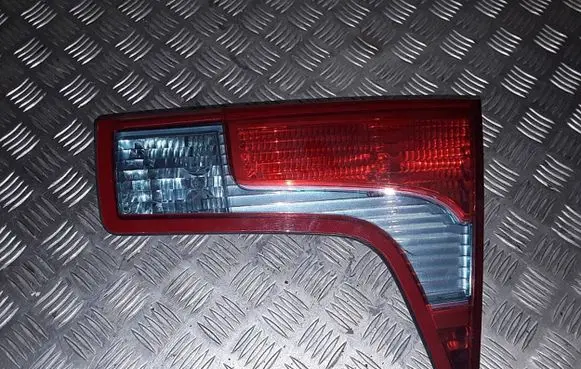 Citroen C5 Tailgate rear/tail lights 89034081