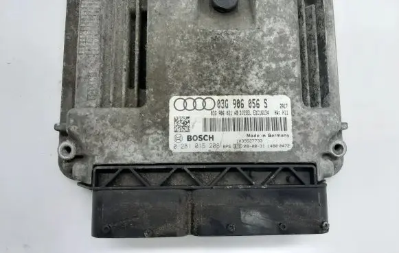 Audi A3 S3 8P Engine control unit/module 03G906056S 0281015208
