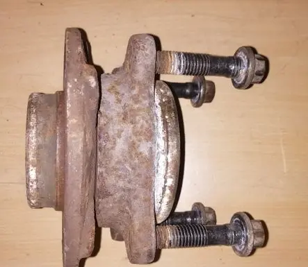 Volvo V70 Front wheel ball bearing 