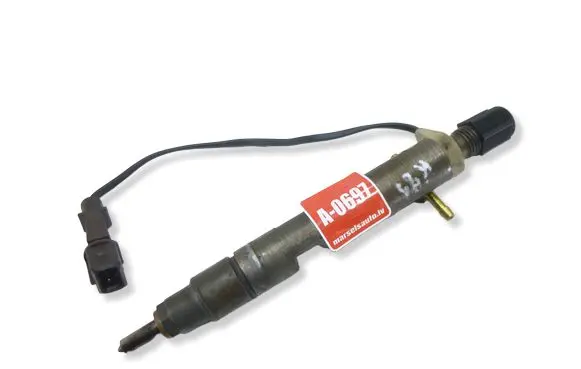 Volkswagen PASSAT B5 Fuel injector 028130201S 6710 21900DD