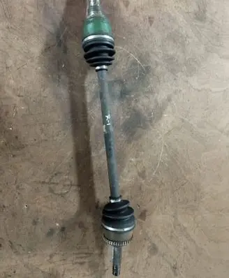 Mitsubishi Endeavor Front driveshaft