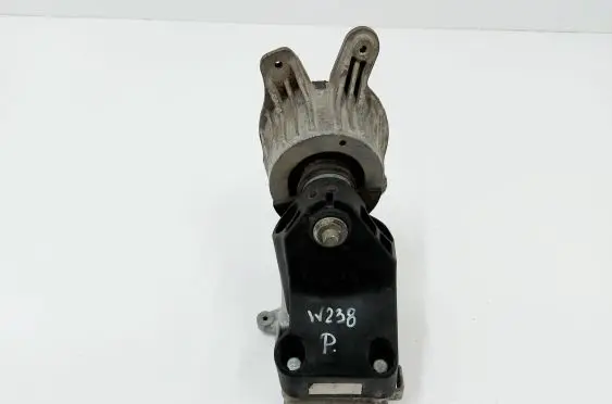 Mercedes-Benz E W238 Engine mount vacuum valve A6542232200