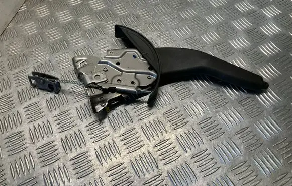 Nissan Cube Z12 Handbrake/parking brake lever assembly