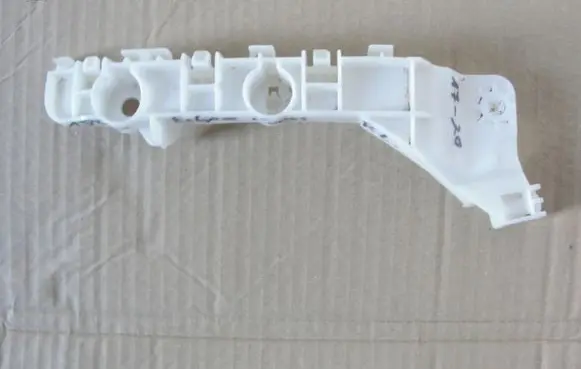 Mitsubishi Eclipse Cross Front bumper mounting bracket