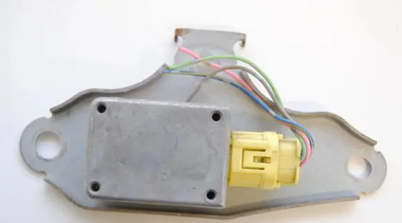 Lexus IS 200-300 Airbag deployment crash/impact sensor