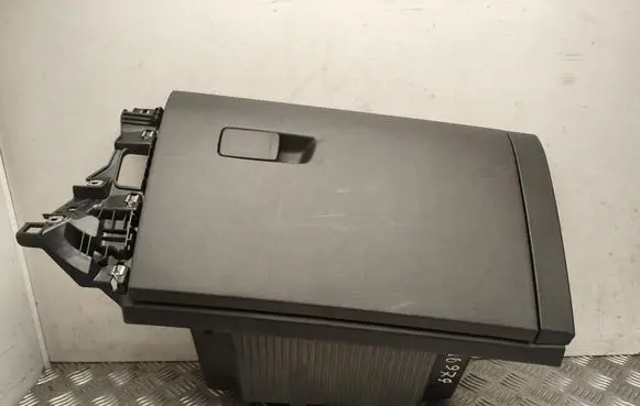 Renault Kangoo III Glove box set T0545361