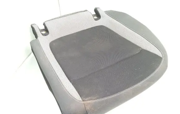 Rear seat