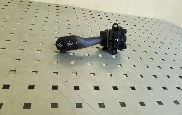 BMW X5 E53 Indicator stalk 8363668M
