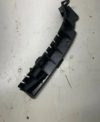 Land Rover Range Rover Velar Bumper support mounting bracket corner J8A217A882A