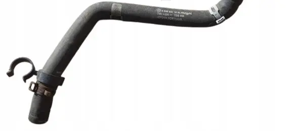 Mercedes-Benz Vito Viano W639 Engine coolant pipe/hose A6398321093