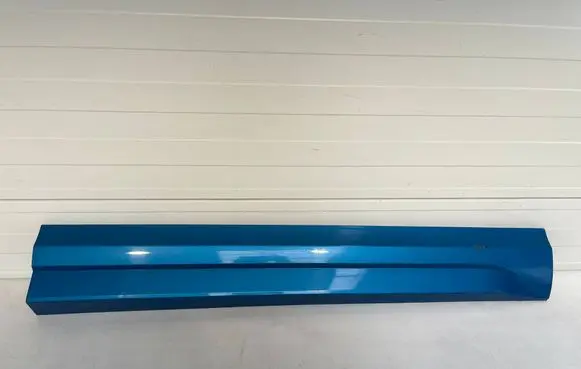Audi Q3 8U Front door trim (molding) 8U0853960D