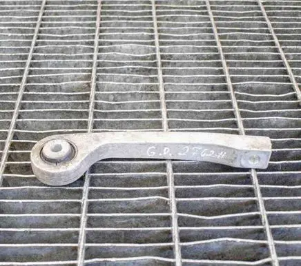 Audi A4 S4 B9 8W Rear anti-roll bar/stabilizer link 8W0505465B