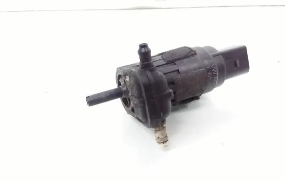 Audi A4 S4 B8 8K Windscreen/windshield washer pump 8K9955647