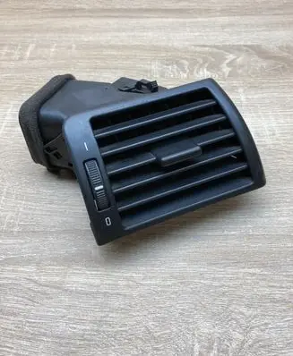 BMW 3 E46 Dashboard side air vent grill/cover trim 8361898