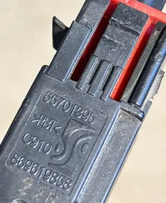 Opel Zafira B Brake pedal sensor switch 55701895 869619858 C910