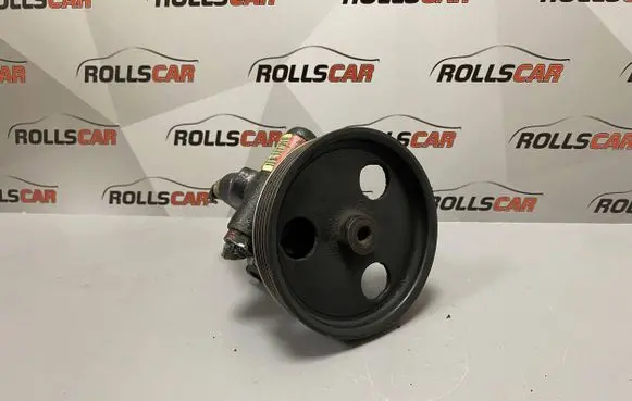 Renault Kangoo I Power steering pump 8200575303 8200562164