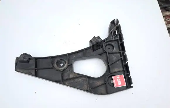 Audi A1 Rear bumper mounting bracket 8X0807377