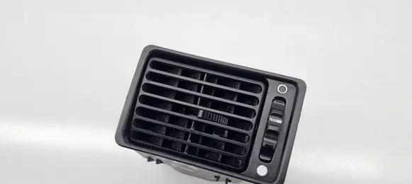 BMW 5 E28 Dashboard side air vent grill/cover trim 1367582 13675821 642213675821