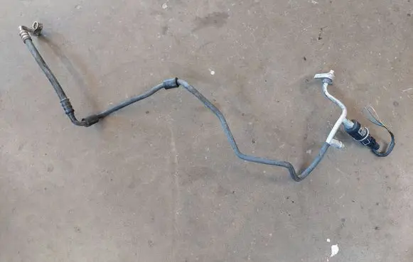 Volkswagen Golf IV Air conditioning (A/C) pipe/hose 1h0959139b